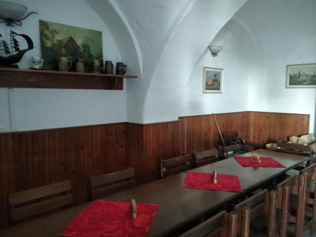 Penzion U Jezu Dobronice Kültér fotó